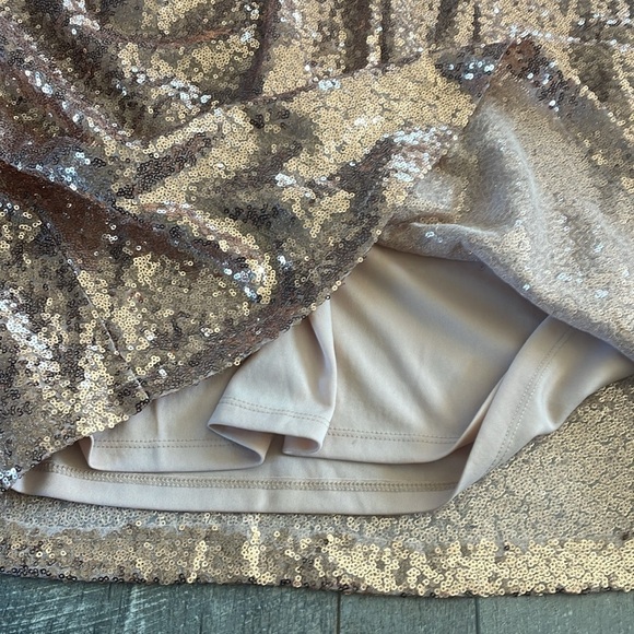 Lulu's Size Small Gold Sequin Party Dress New With Tags - Picture 5 of 7